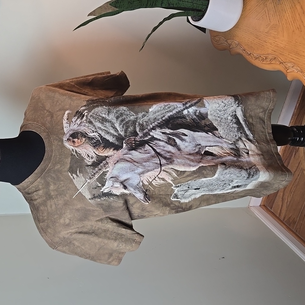 The Mountain 2003 Wolf and horse T shirt